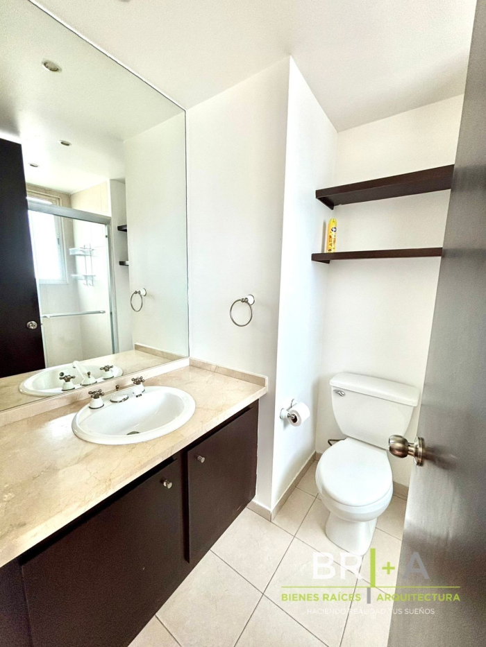 Departamento En Venta En La Enramada Lomas Country Con Terraza