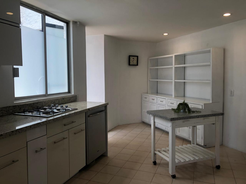 Casa En Renta En Lomas De Tecamachalco