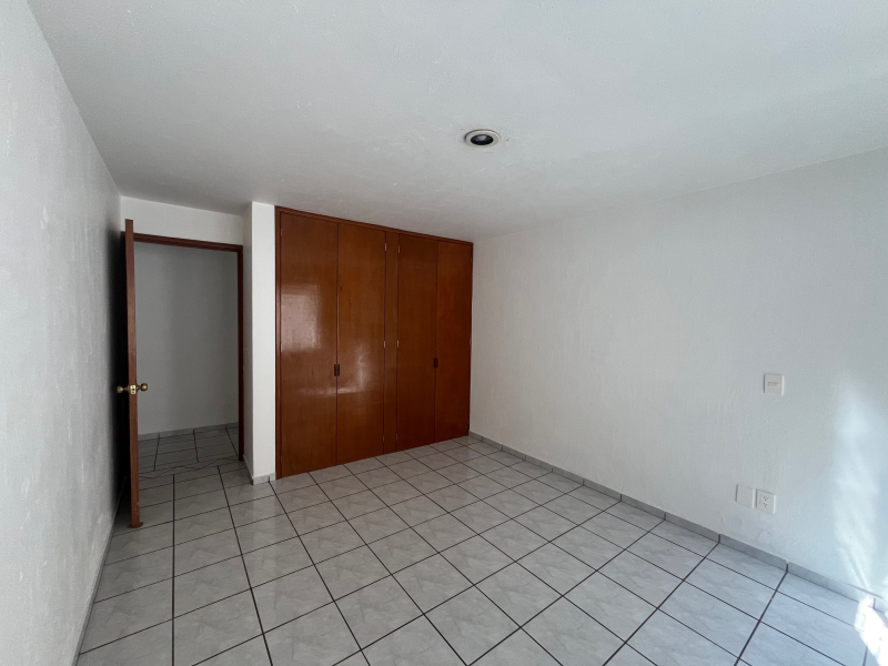 Departamento En Renta En Fraccionamiento Italia Providencia