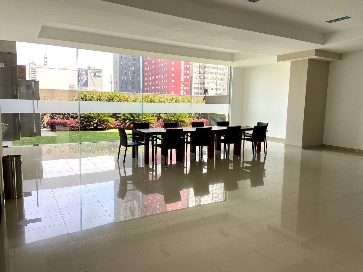 Departamento En Renta, Semi Amueblado, En Granada. A Un Paso De Polanco. Polarea