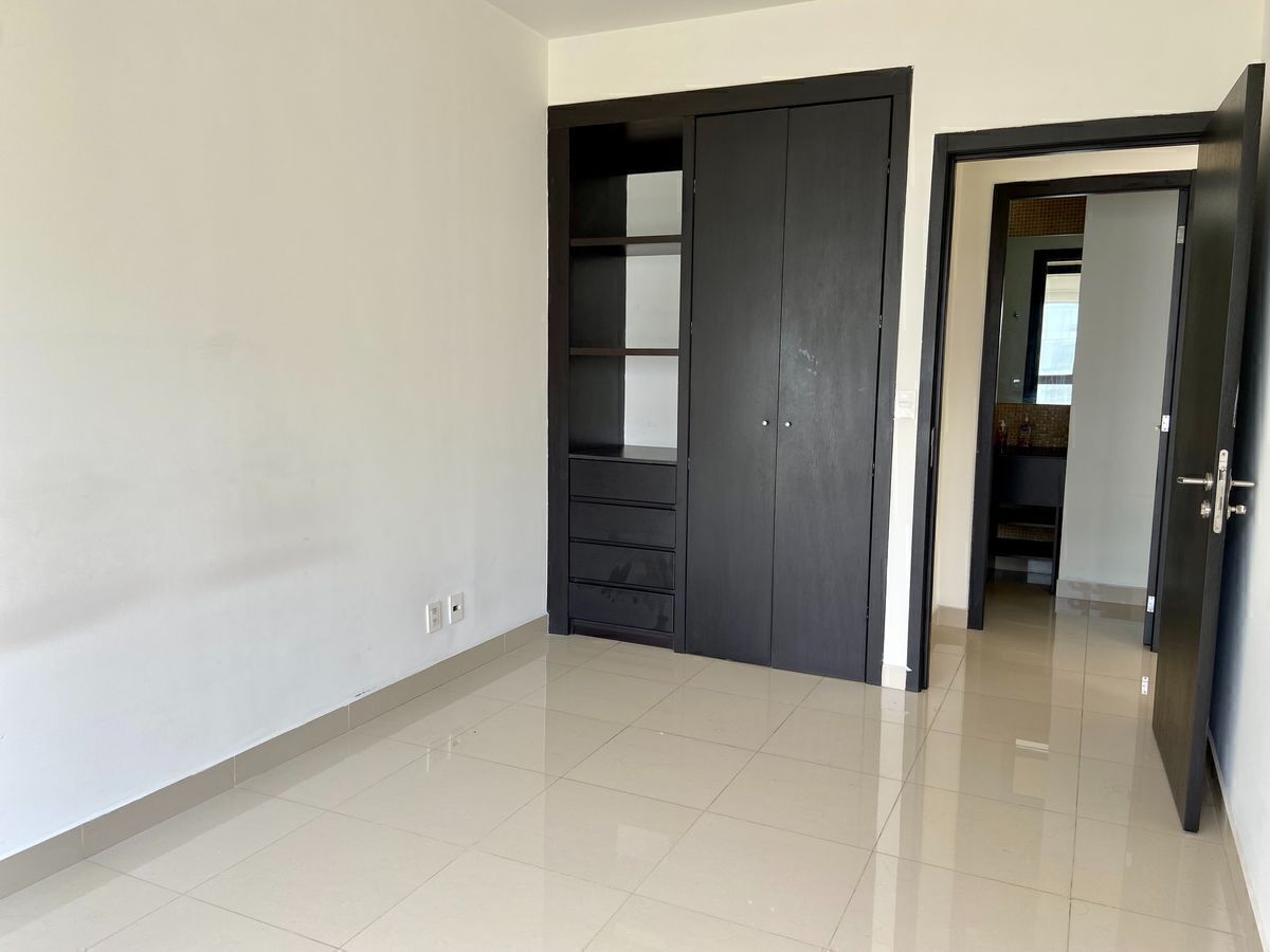 Departamento En Renta, Semi Amueblado, En Granada. A Un Paso De Polanco. Polarea