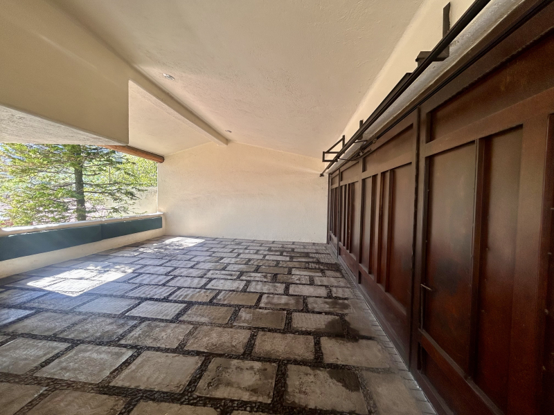 Casa En Venta En Lomas De Bezares
