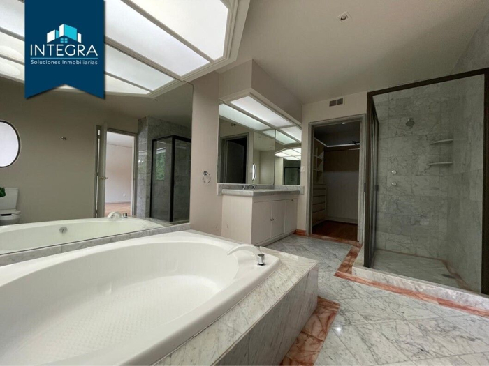 Casa en venta, Sierra Gorda, Lomas de Chapultepec.