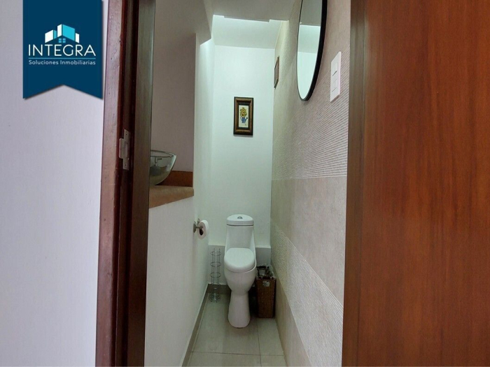 Casa en venta, Retorno de Agua Caliente, Lomas Hipódromo.
