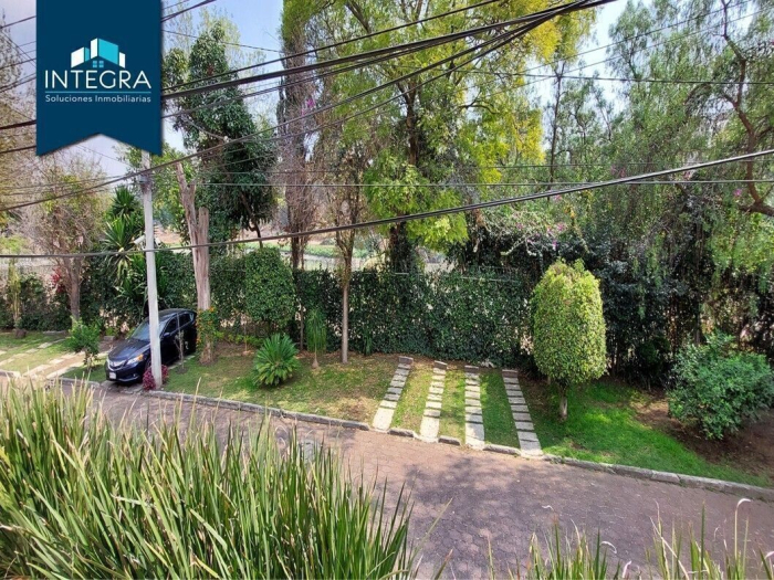 Casa en venta, Retorno de Agua Caliente, Lomas Hipódromo.