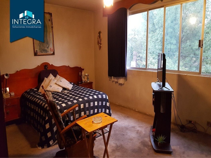 Casa en Venta, Retorno Agua Caliente, Lomas Hipódromo.