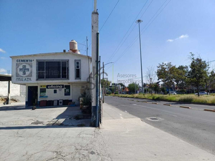 se renta terreno ideal para logística, almacenamiento o cualquier giro comercial  excelente opción en renta de terreno de 1,400 m², ubicado sobre avenida con alto flujo vehicular y a pocos minutos del aeropuerto internacional de la ciudad de méxico.  