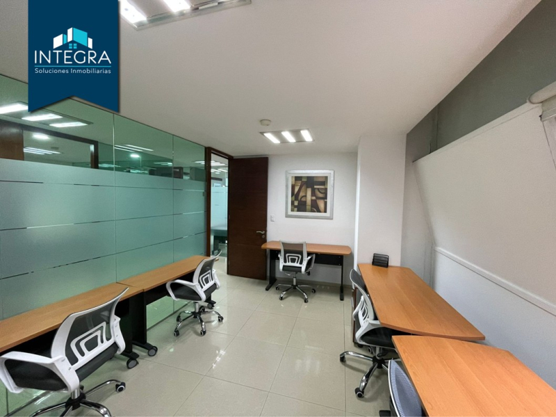 Oficina en renta Amueblada, Av. Baja California, Condesa.