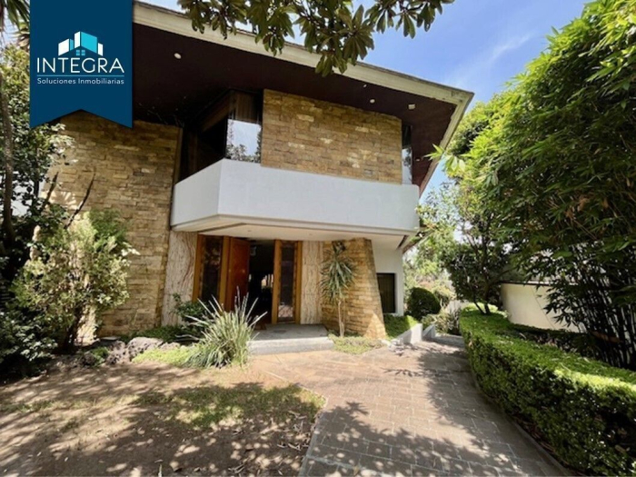 Casa en venta, Bosque de Pinos, Bosque de las Lomas.