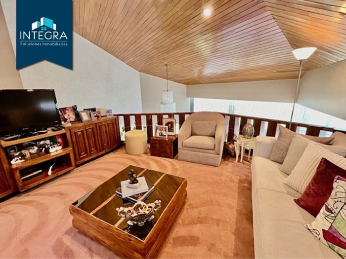 Casa en venta, Bosque de Pinos, Bosques de las Lomas.