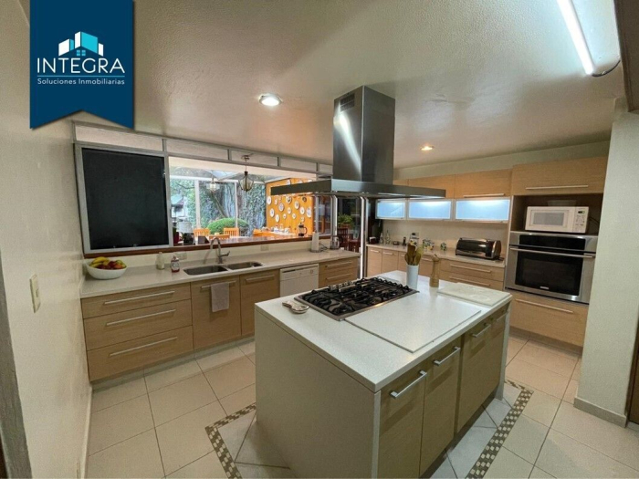 Casa en venta, Blvd. Cataratas, Jardines del Pedregal.