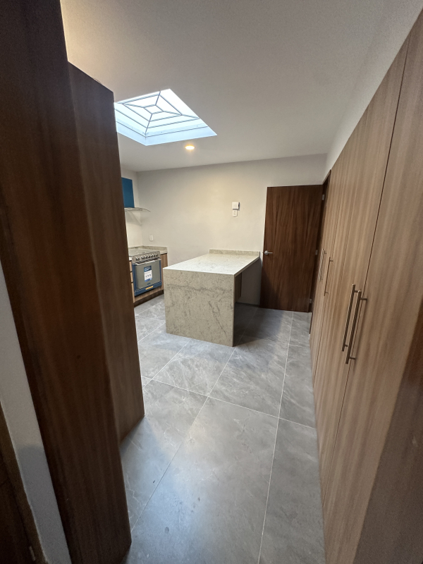 CASA EN VENTA EN JARDINES UNIVERSIDAD