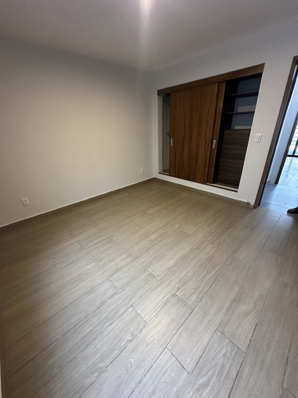 CASA EN VENTA EN JARDINES UNIVERSIDAD
