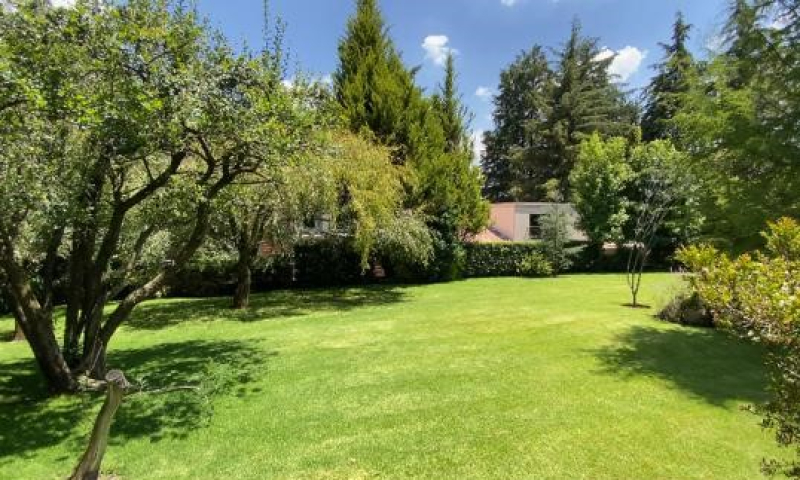 TERRENO HACIENDA VALLE ESCONDIDO (VENTA) 