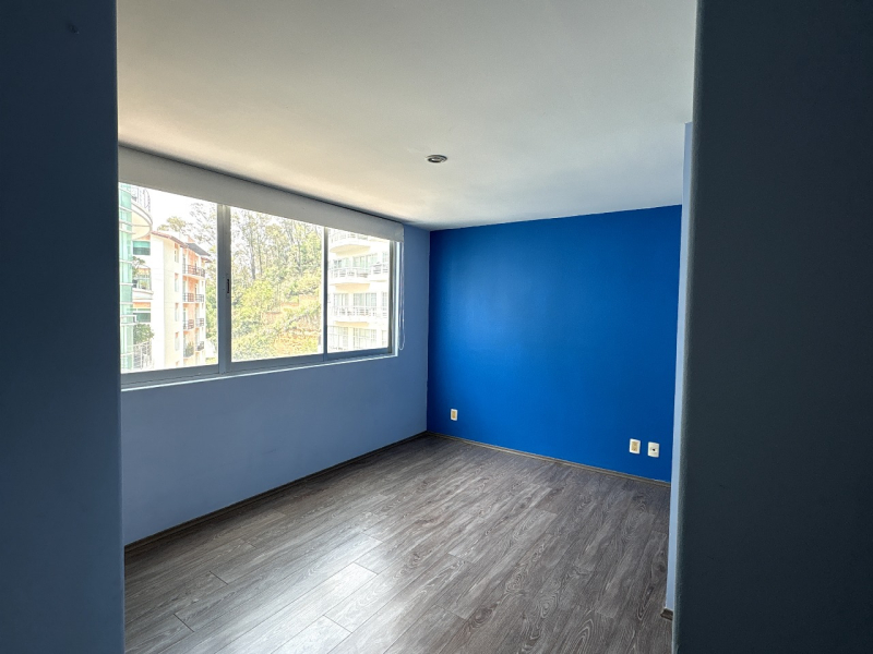 tu oasis privado en la ciudad: penthouse de 357 m² en lomas del río.