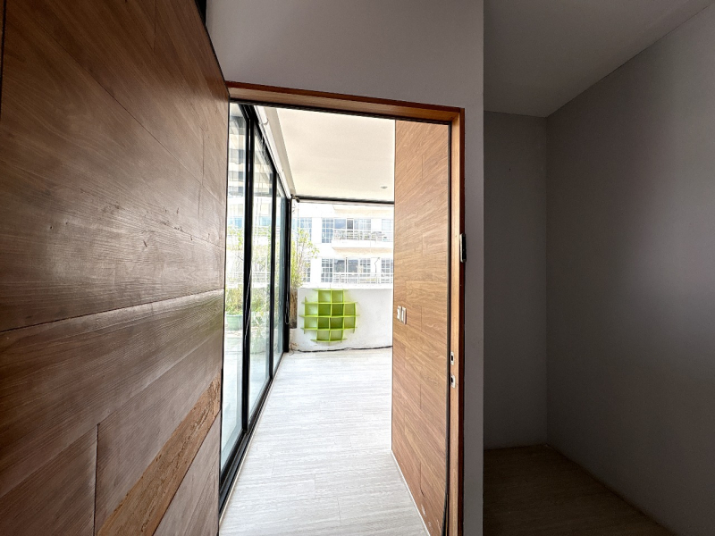 Tu Oasis Privado en la Ciudad: Penthouse de 357 m² en Lomas del Río.