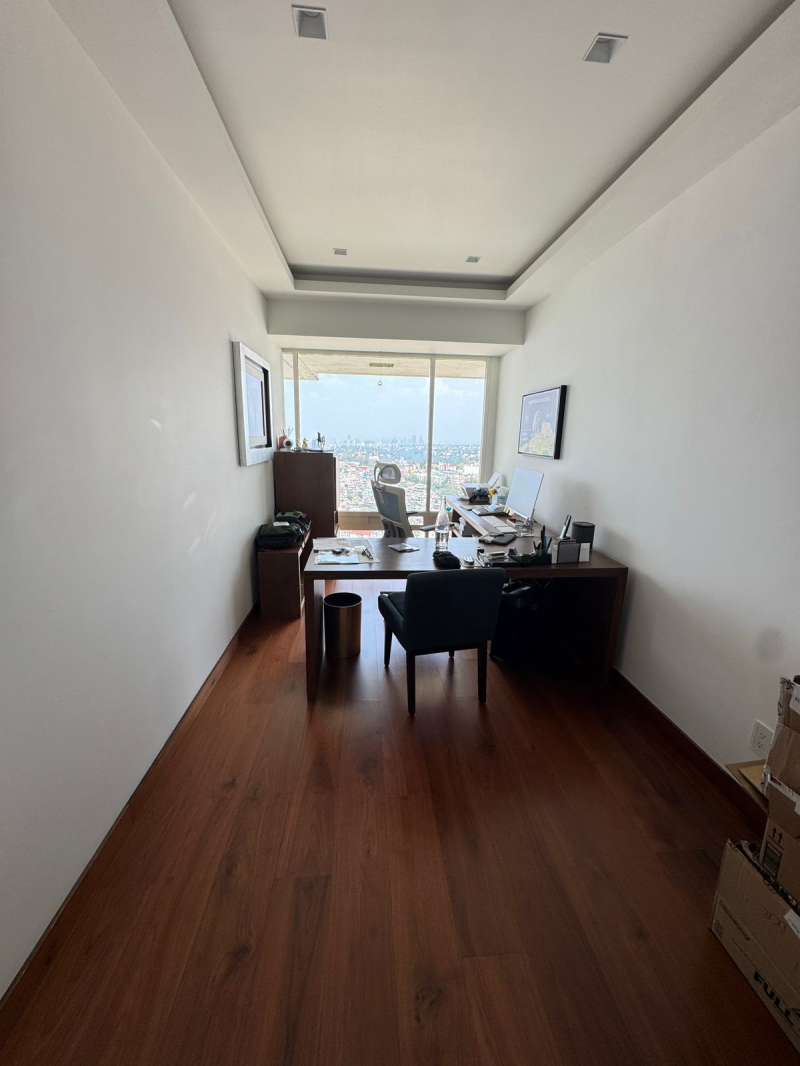 Departamento En Venta En Lomas Country Club
