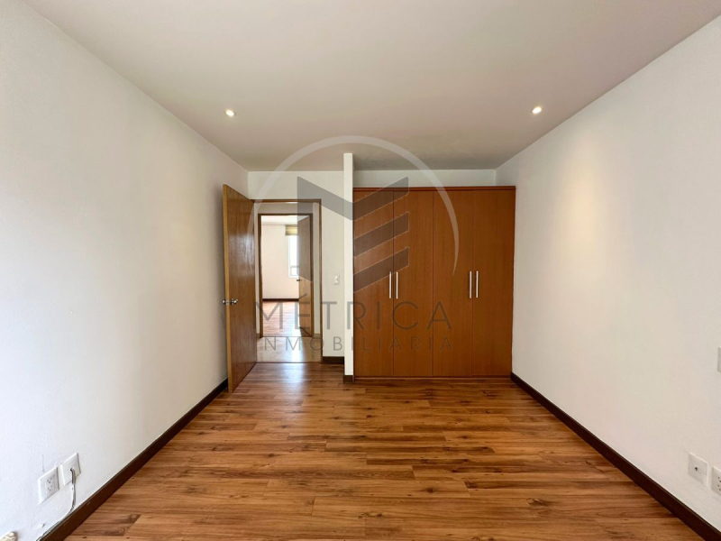 departamento en venta en villa del lago, col. jesús del monte:
