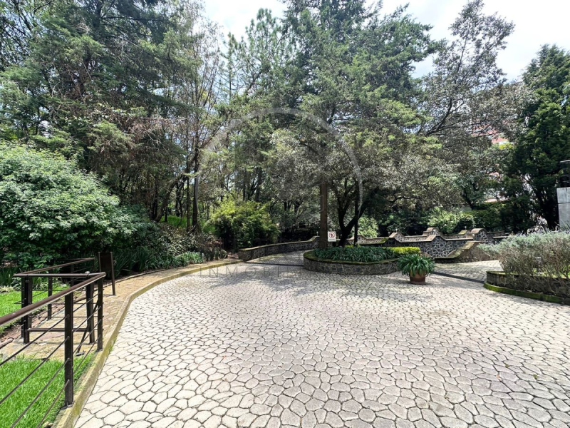 departamento en venta en villa del lago, col. jesús del monte: