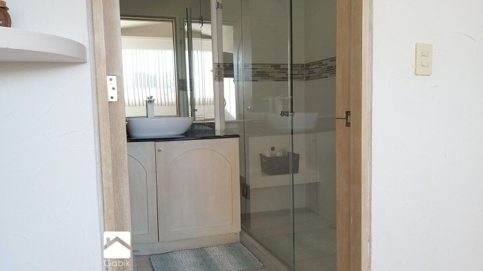 CASA EN VENTA EN HERRADURA EN CERRADA