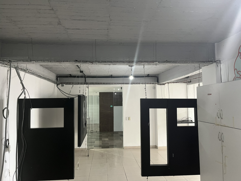 oficina en renta m escobedo 70 m2 por metro