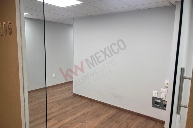 renta de oficina en bosque de duraznos | 75 m² | lista para ocuparse