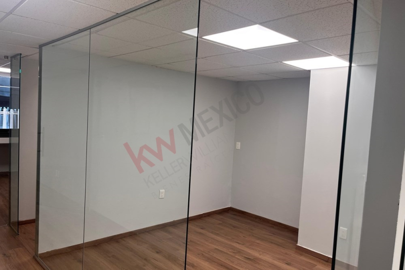 renta de oficina en bosque de duraznos | 75 m² | lista para ocuparse