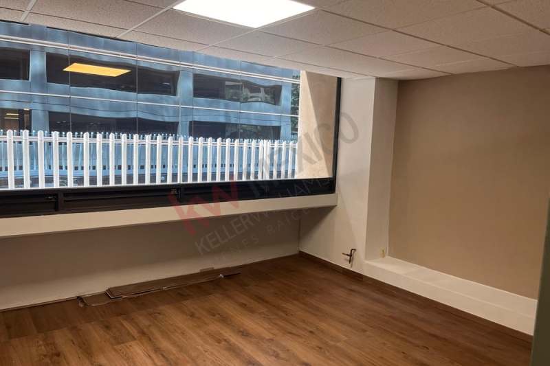 renta de oficina en bosque de duraznos | 75 m² | lista para ocuparse