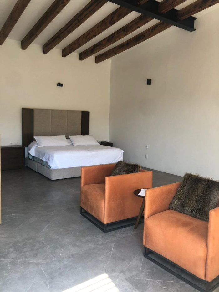 Hermosa Casa Contemporánea En Venta Valle De Bravo