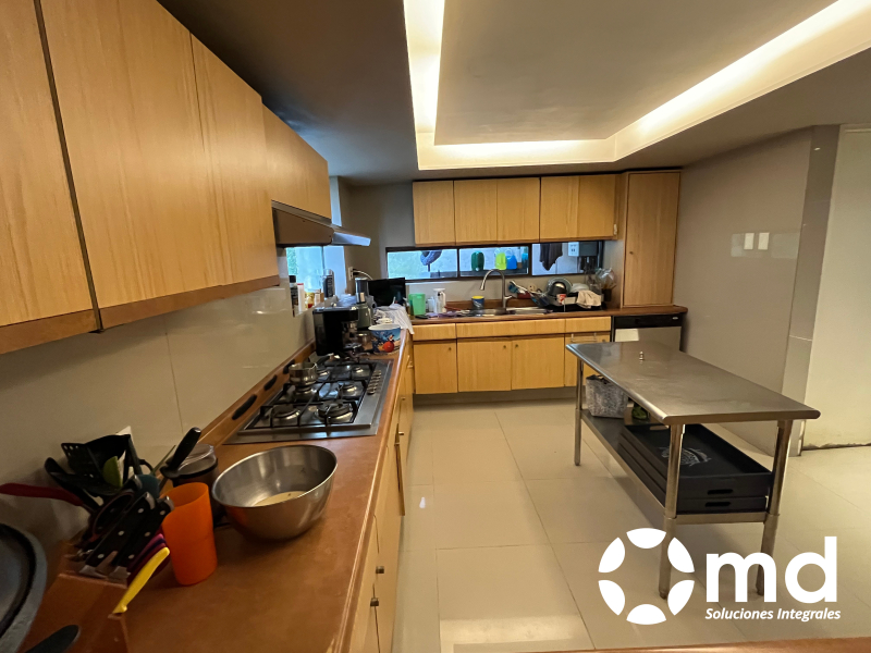 Departamento En Renta En Bosques De Las Lomas Con Jardín Privado