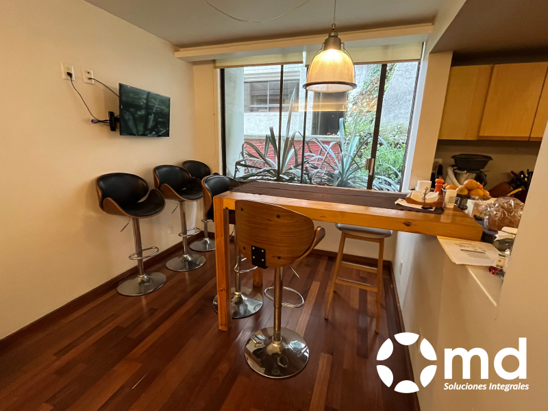Departamento En Renta En Bosques De Las Lomas Con Jardín Privado