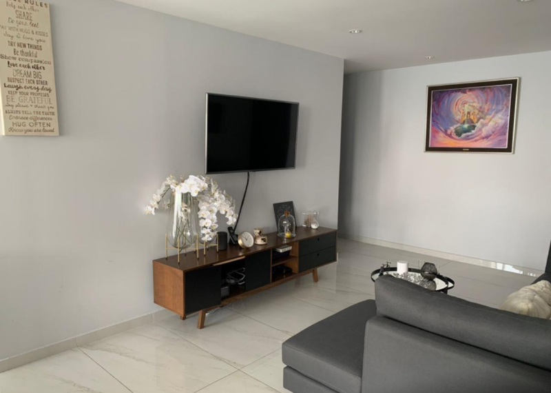 Departamento En Renta En Bosque Real