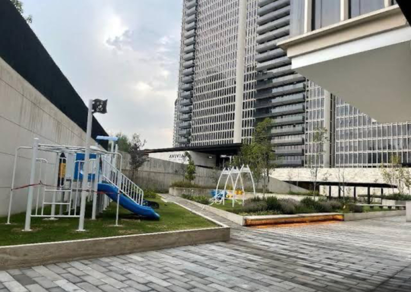 Departamento En Renta En Bosque Real