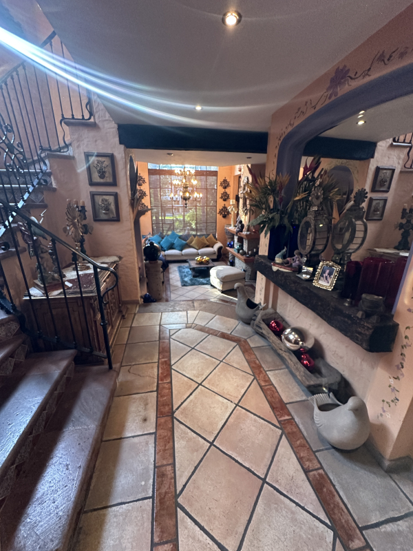 Casa En Venta En Puerta De Hierro