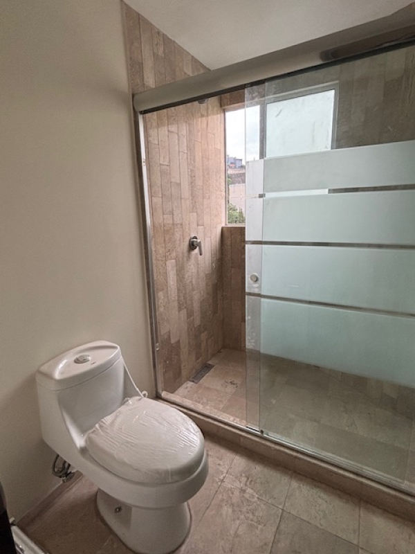 Departamento En Venta, A Estrenar, En Parques De La Herradura