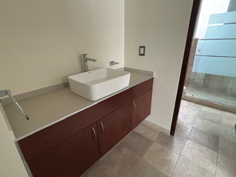 Departamento En Venta, A Estrenar, En Parques De La Herradura