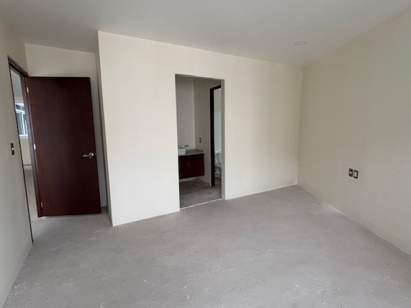 Departamento En Venta, A Estrenar, En Parques De La Herradura