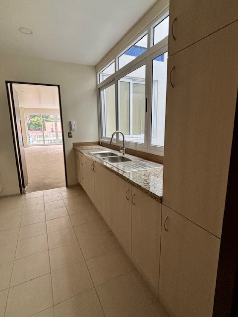 Departamento En Venta En Parques De La Herradura