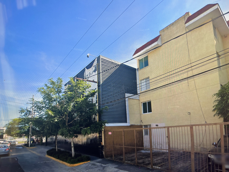 Departamento En Venta En Planta Baja Con Patio Zapopan