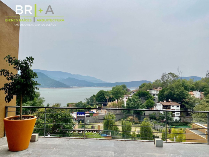 Casa La Cima Vista Al Lago.
