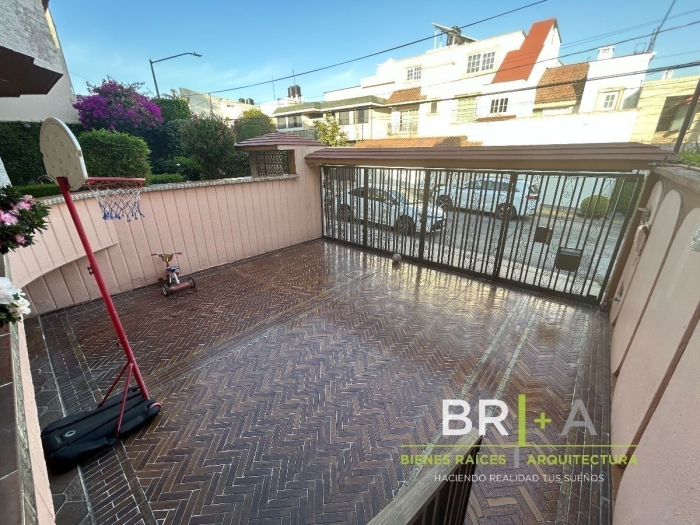 Casa En Venta Con Vigilancia En Tecamachalco