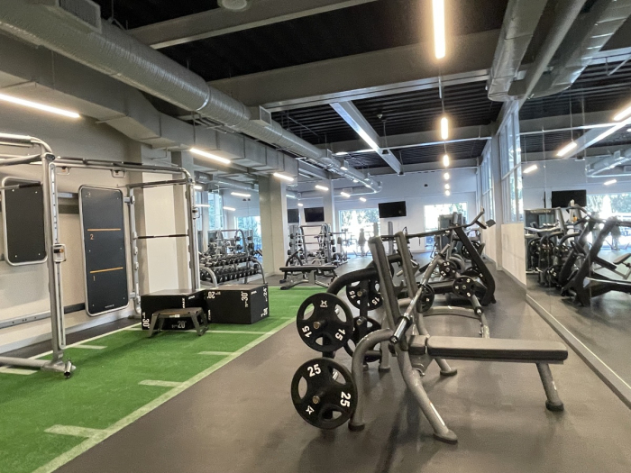 excelente loft amueblado y equipado. listo para entrar!!