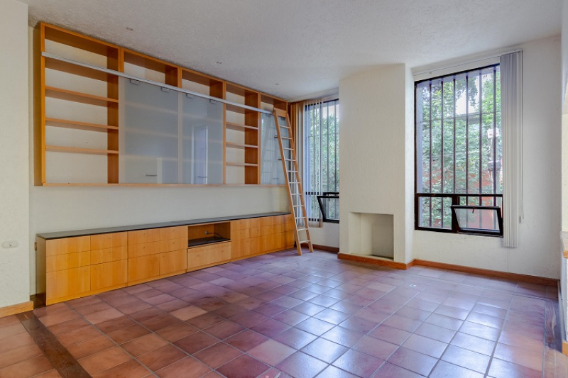 CASA EN VENTA EN SAN ÁNGEL, CON GRAN JARDÍN
