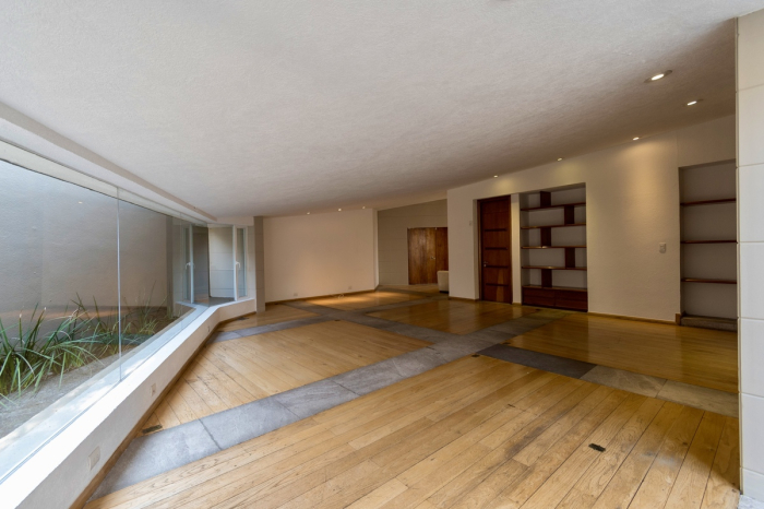 Casa en venta en cerrada con vigilancia en Vistahermosa