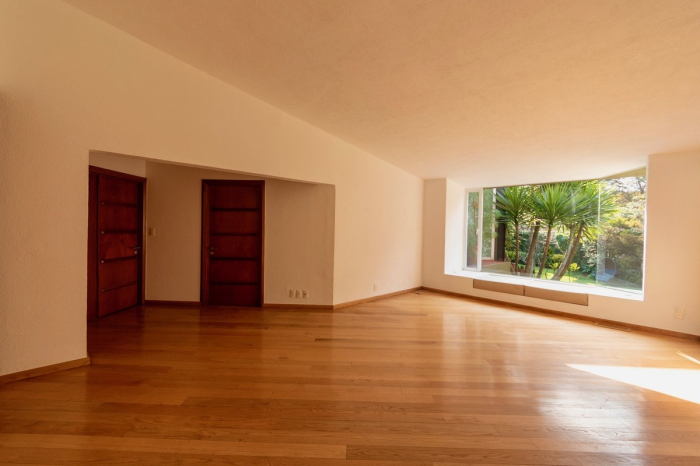 Casa en venta en cerrada con vigilancia en Vistahermosa