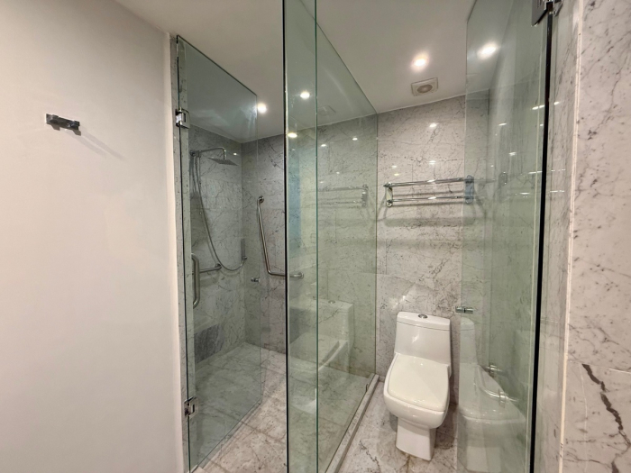 departamento amueblado y equipado en venta en av santa fe vista a la mexicana