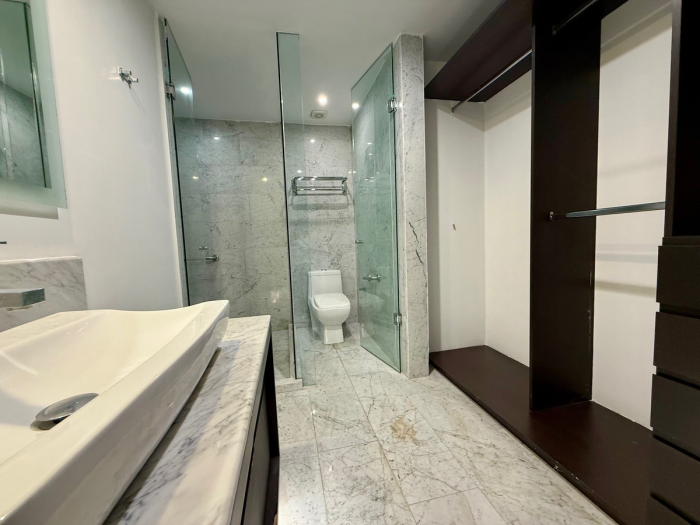 departamento amueblado y equipado en venta en av santa fe vista a la mexicana