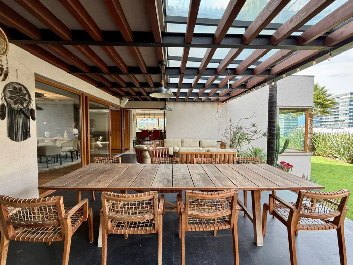Preciosa casa en venta en Cumbres de Santa Fe