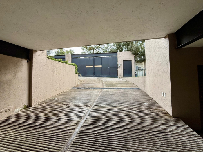 Preciosa casa en venta en Cumbres de Santa Fe