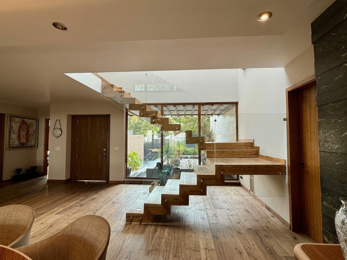 Preciosa casa en venta en Cumbres de Santa Fe